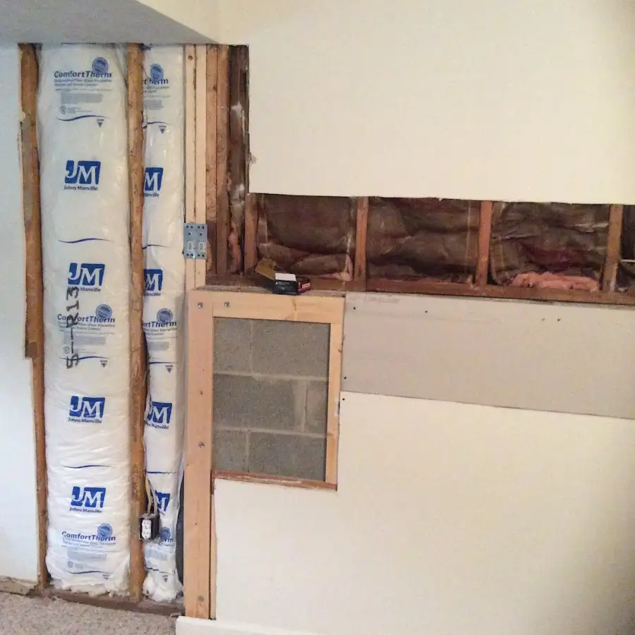 Wall insulation replacement during Structural Drying in Edinburg